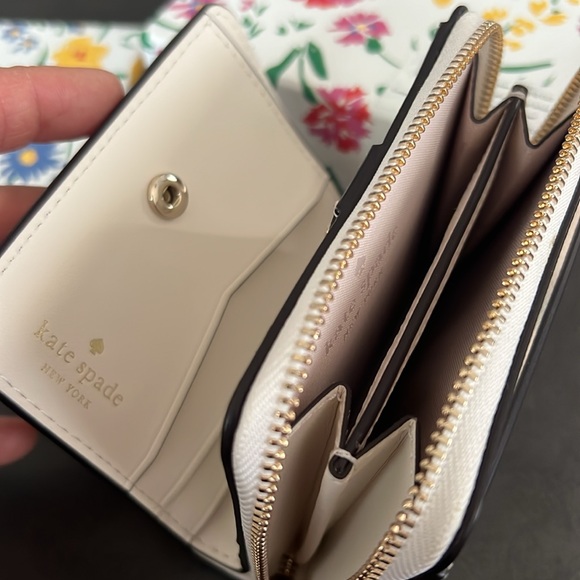 Kate Spade zip around wallet, crème multi brand new with tags and original box - Picture 7 of 10